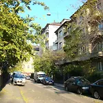 Lejlighed Lonyay Street