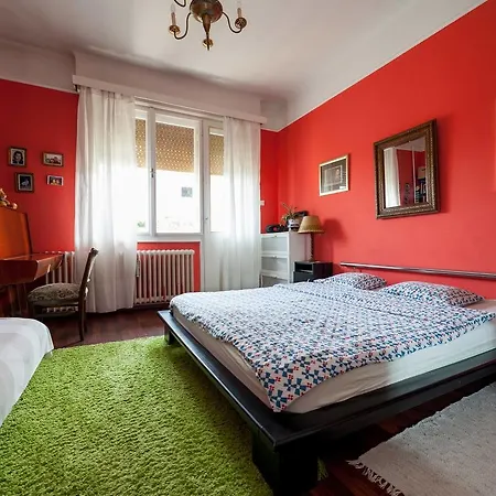 Lonyay Street Apartman *