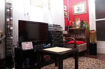 Lonyay Street Apartmán *