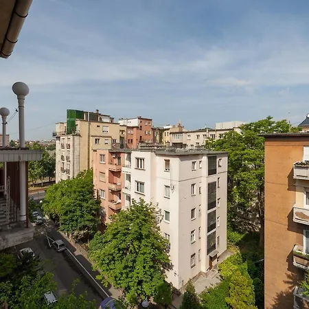 Lonyay Street Apartmán *