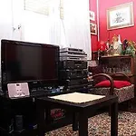 Lonyay Street Appartement *